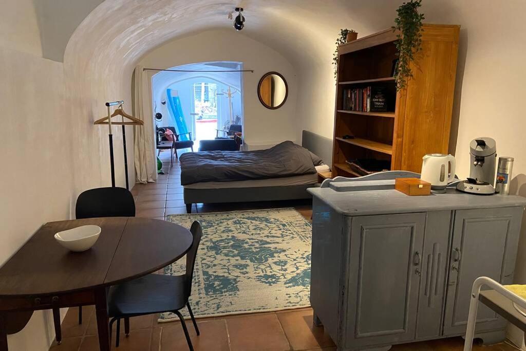Werfkelder Aan De Oudegracht Apartment อูเทรคต์ ภายนอก รูปภาพ
